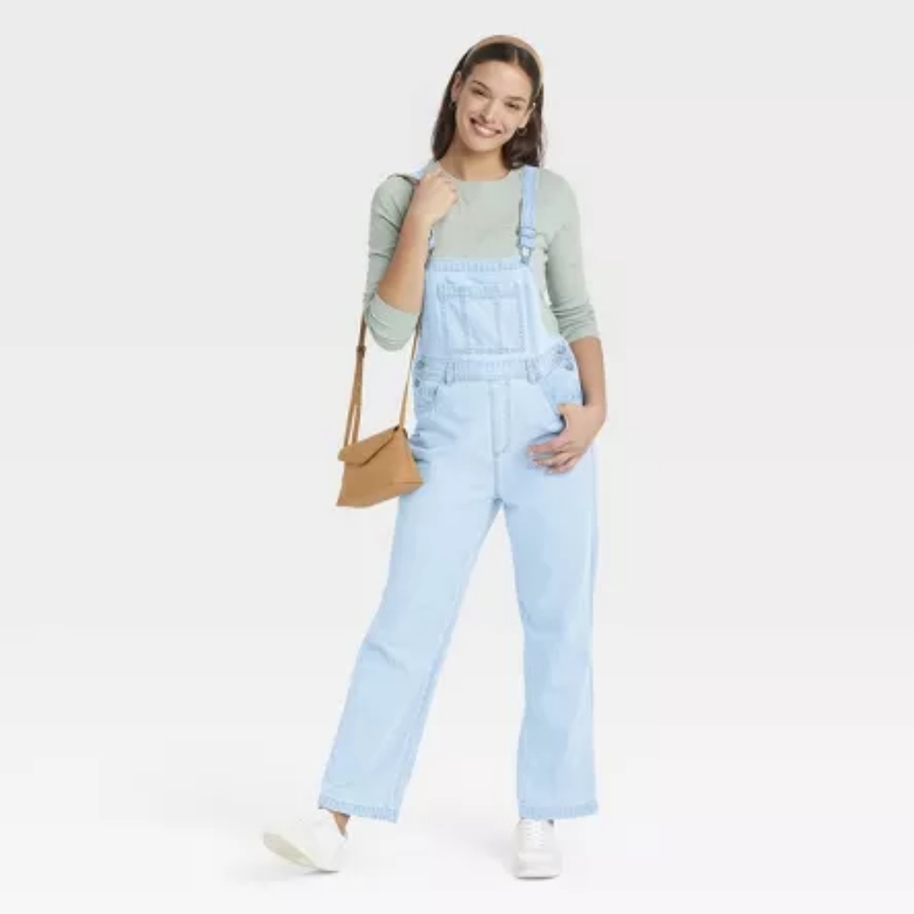 Universal Thread Women's Mom Denim Overalls Medium Wash